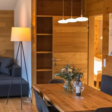 Atelier Ronacher * אננהיים